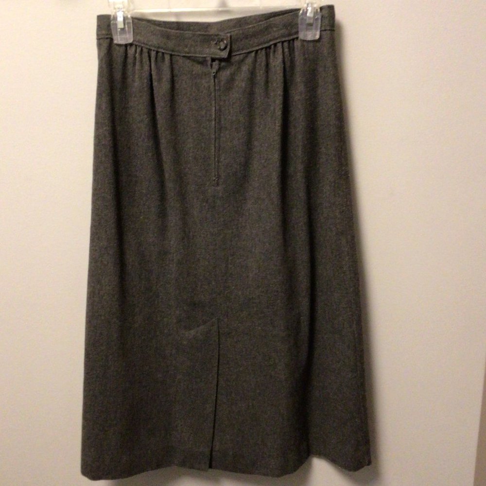 J.B. Scott - Gray Wool Mix, Fully Lined, Two Piece Suit, Jacket & Skirt - Picture 5 of 8